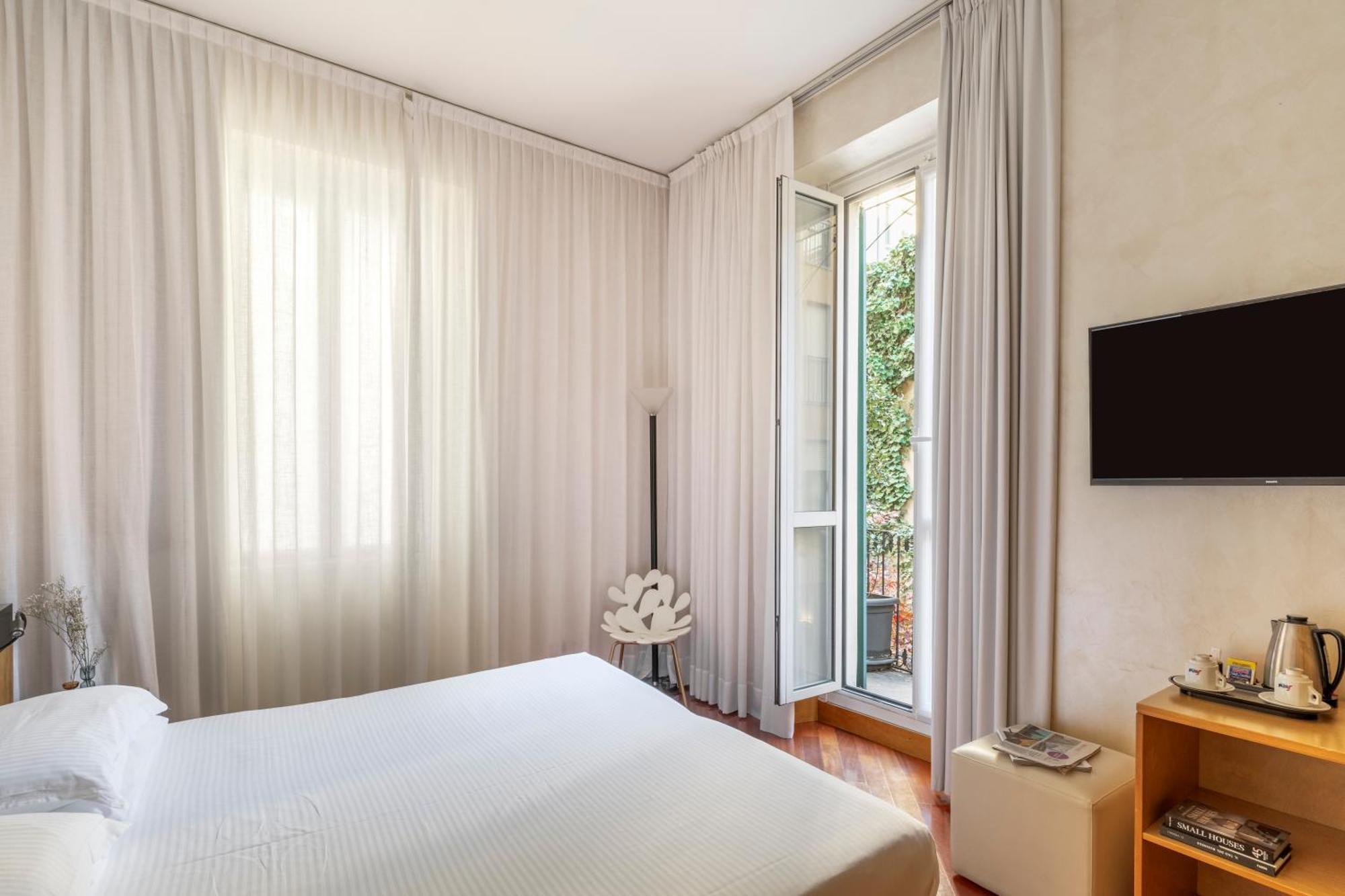 Double or Twin Room,1746824787:JPEG