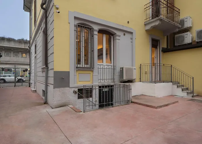 B&B: Loreto Prestige - Parking Free & Bulb Gym