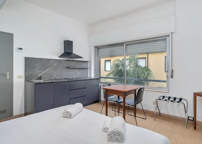 Hotels Close to Airport B&B Milano Ornato
