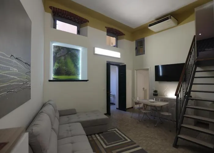 Villa: Imhome - Cadorna House